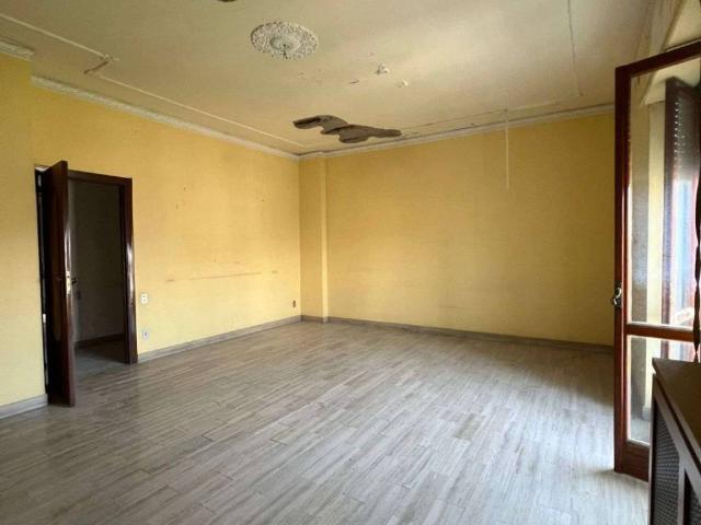 Appartamento in vendita a Nola, Campania