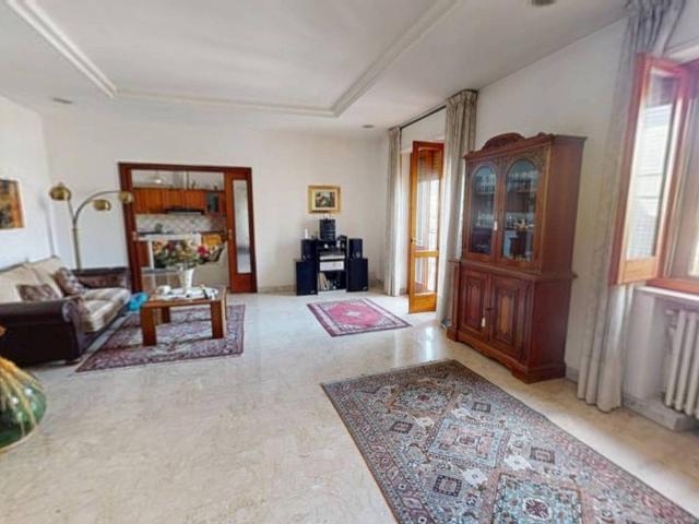 Appartamento in vendita a Nola, Campania