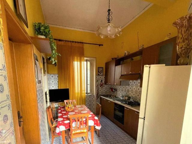 Appartamento in vendita a Nola, Campania