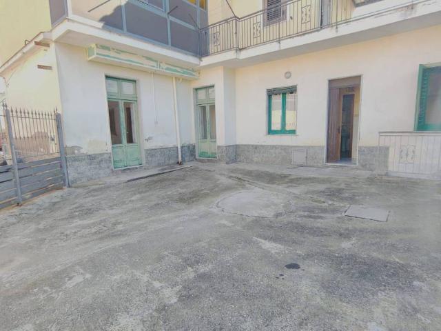 Appartamento in vendita a Nola, Campania
