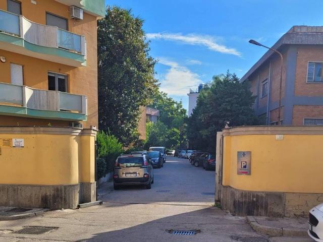 Appartamento in vendita a Nola, Campania