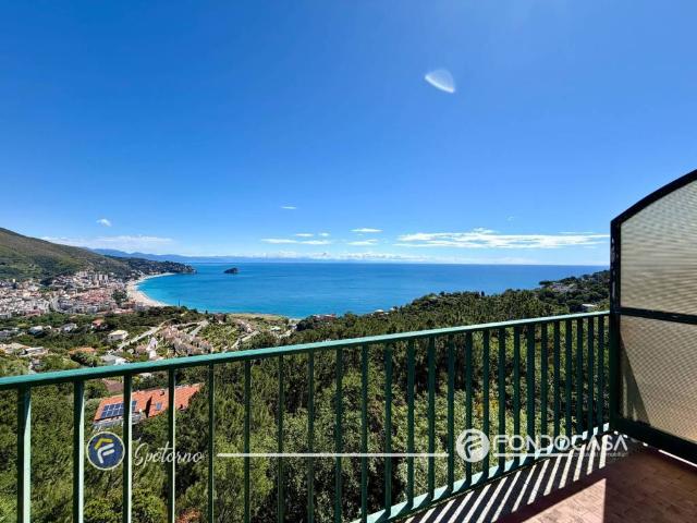 Appartamento in vendita a Noli, Liguria