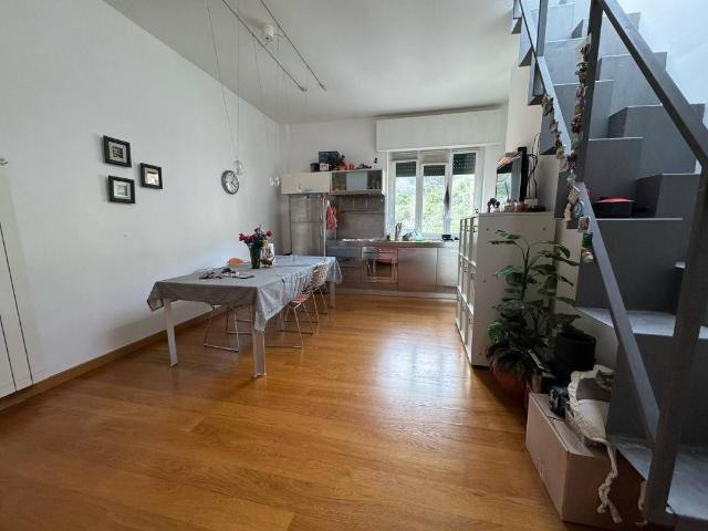 Appartamento in vendita a Noli, Liguria
