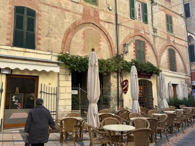 Appartamento in vendita a Noli, Liguria
