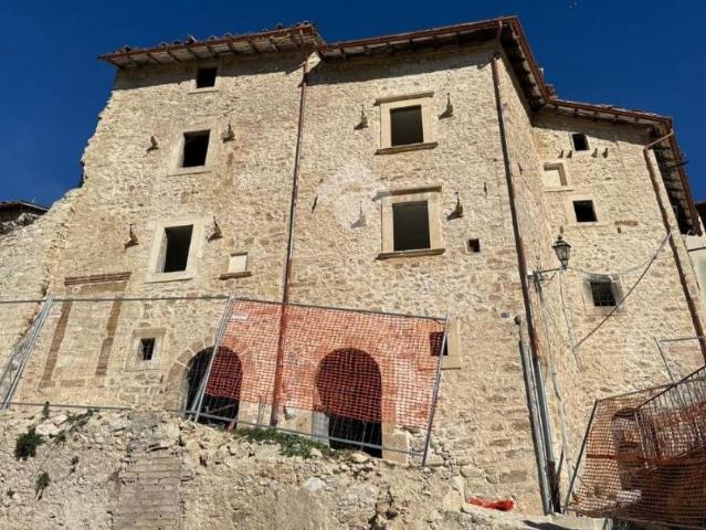 Appartamento in vendita a Norcia, Umbria