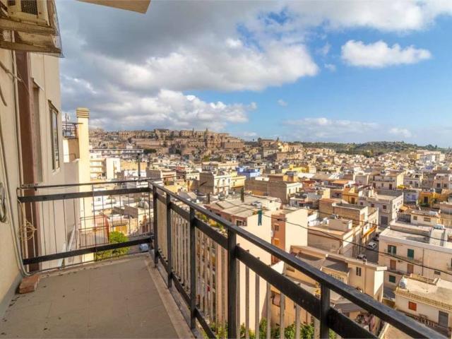 Appartamento in vendita a Noto, Sicilia