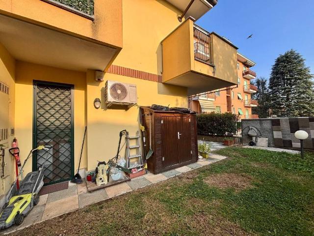Appartamento in vendita a Nova Milanese, Monza e della Brianza