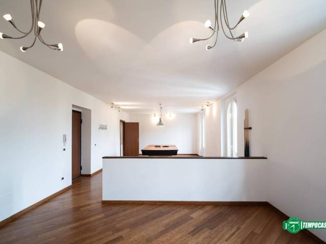 Appartamento in vendita a Nova Milanese, Lombardia