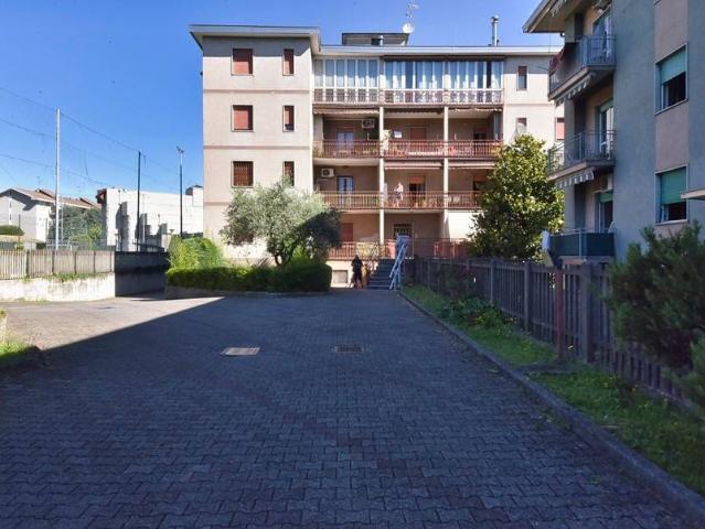 Appartamento in vendita a Nova Milanese, Lombardia
