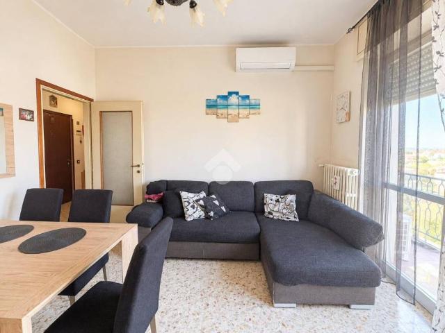 Appartamento in vendita a Nova Milanese, Monza e della Brianza