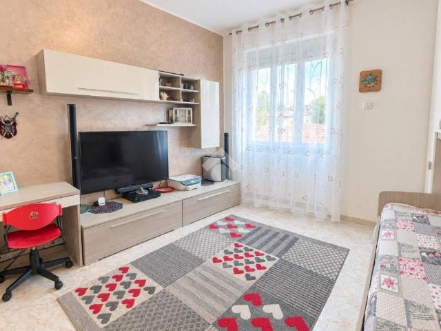 Appartamento in vendita a Nova Milanese, Monza e della Brianza