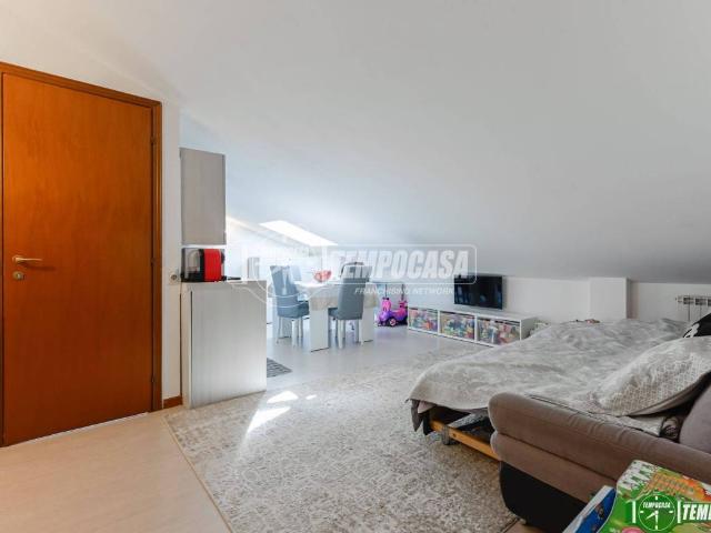 Appartamento in vendita a Nova Milanese, Lombardia