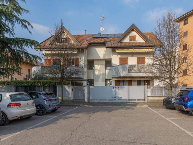 Appartamento in vendita a Cascina Meda, Nova Milanese