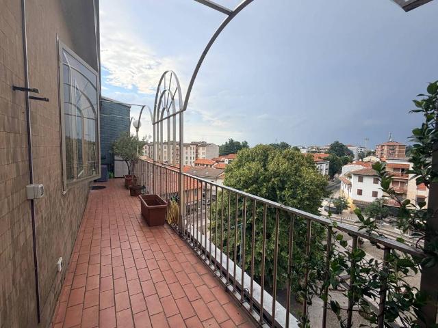 Appartamento in vendita a Nova Milanese, Lombardia