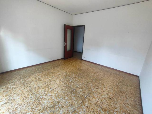 Appartamento in vendita a Pernate, Novara