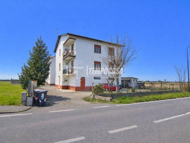 Appartamento in vendita a Piemonte, Novara