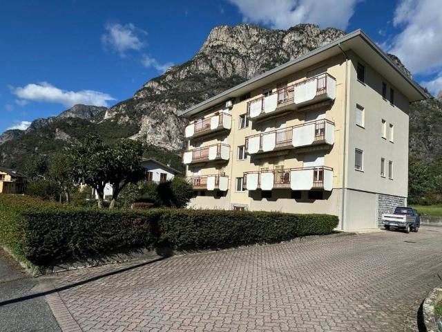Appartamento in vendita a Comunità montana della Valchiavenna, Novate Mezzola