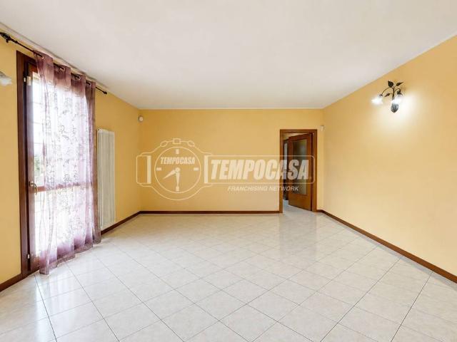 Appartamento in vendita a Bassa Reggiana, Re
