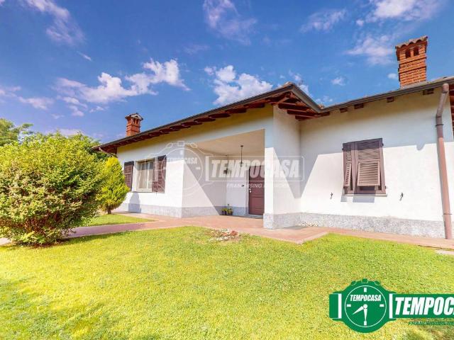 Villa Indipendente in vendita a Piemonte, Alessandria