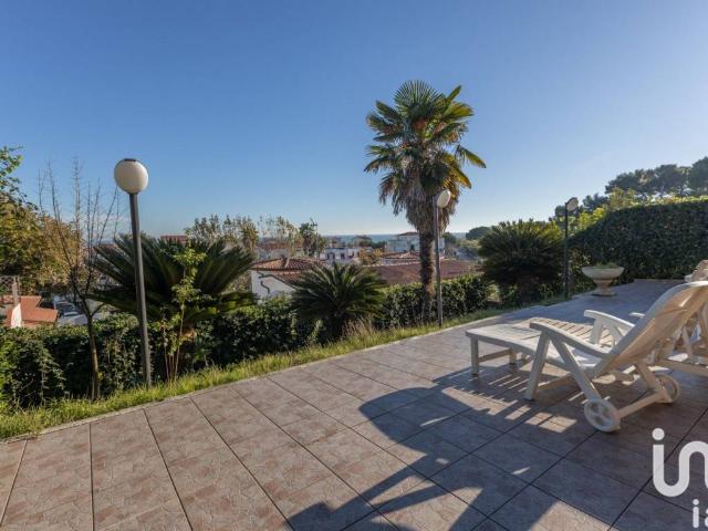 Appartamento in vendita a Marche, Ancona