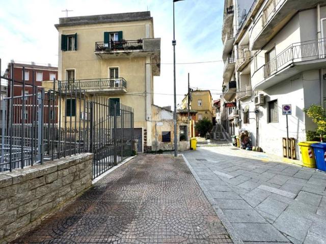 Appartamento in vendita a Seuna, Nuoro