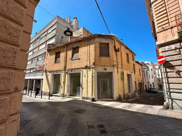 Appartamento in vendita a Santu Predu/San Pietro, Nuoro