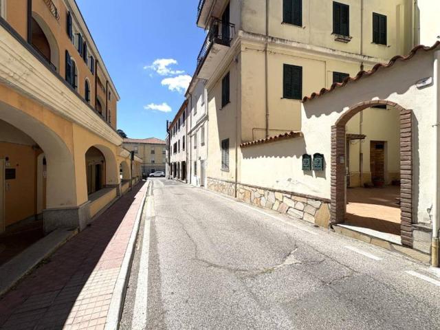 Villa Indipendente in vendita a Nuoro, Sardigna/Sardegna