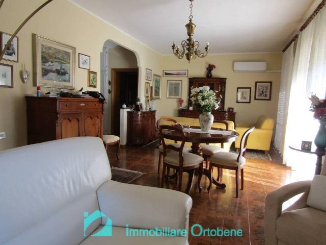 Appartamento in vendita a Istiritta, Nuoro