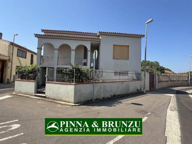 Villa Indipendente in vendita a Nurachi, Sardigna/Sardegna