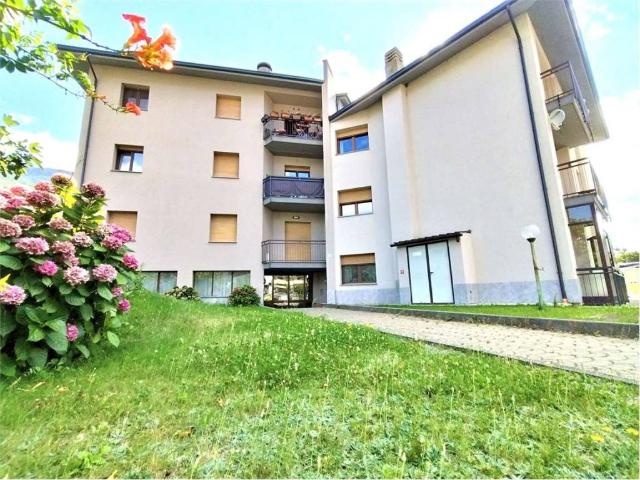 Appartamento in vendita a Nus, Aosta