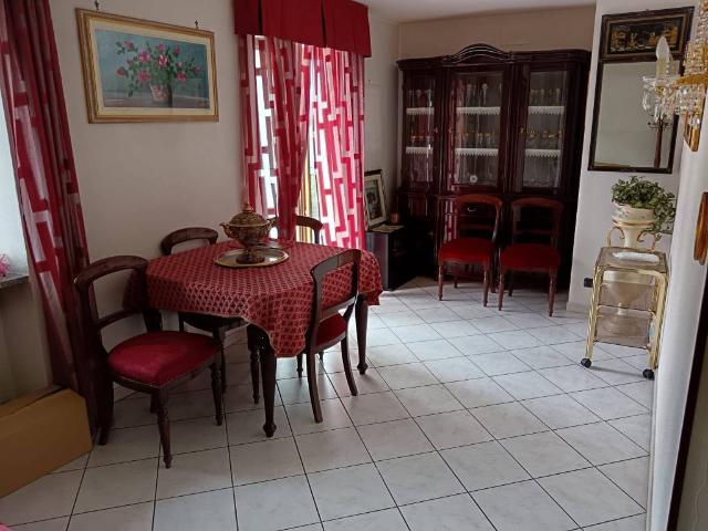 Appartamento in vendita a Nus, Aosta