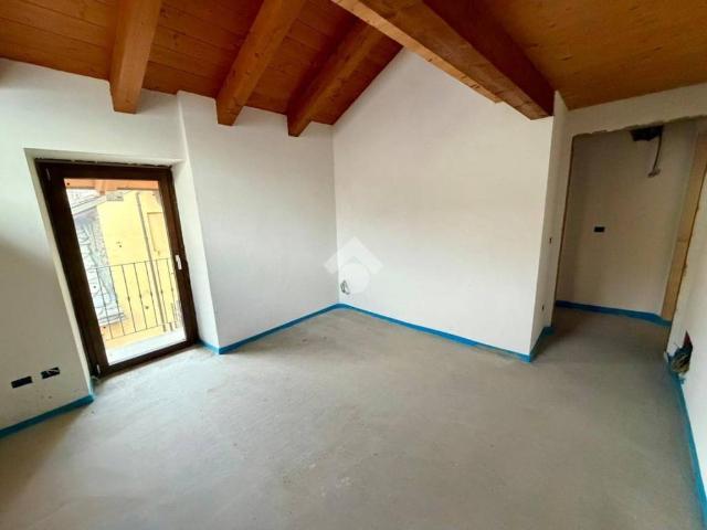 Appartamento in vendita a Nus, Aosta