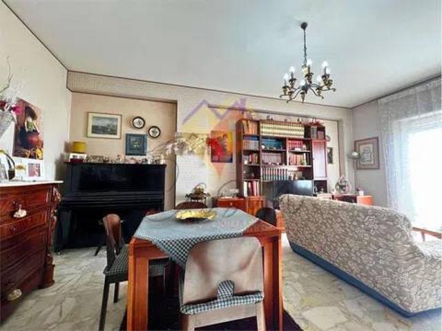 Appartamento in vendita a Borgo Cappuccini, Marche