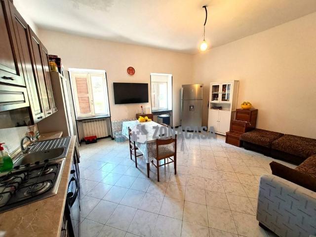 Appartamento in vendita a Oggiona Con Santo Stefano, Lombardia