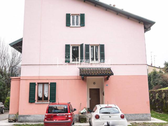 Appartamento in vendita a Castello di Oggiono, Oggiono