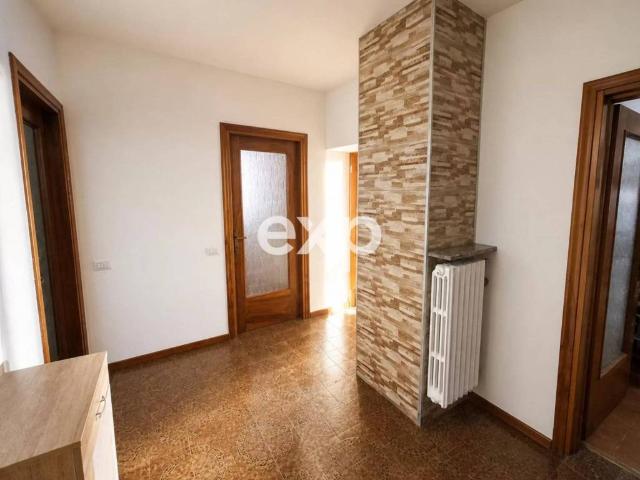 Appartamento in vendita a Molera, Oggiono
