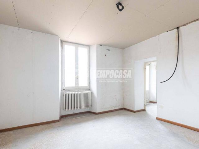 Appartamento in vendita a Molera, Oggiono