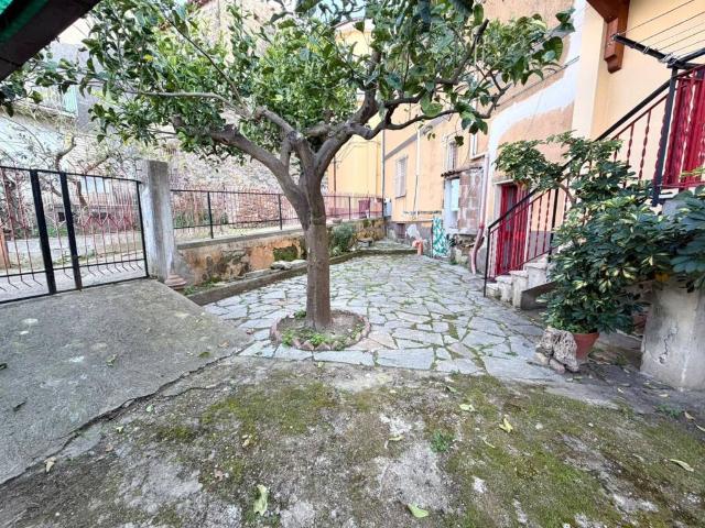 Appartamento in vendita a Eredita, Ogliastro Cilento