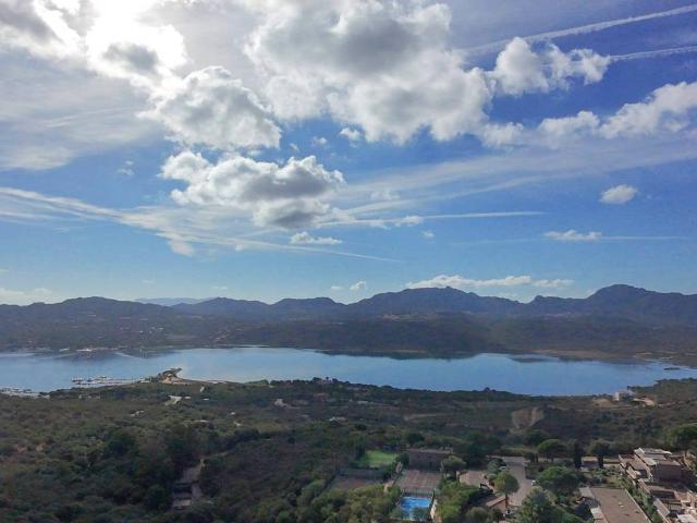 Appartamento in vendita a Cugnana Verde, Olbia