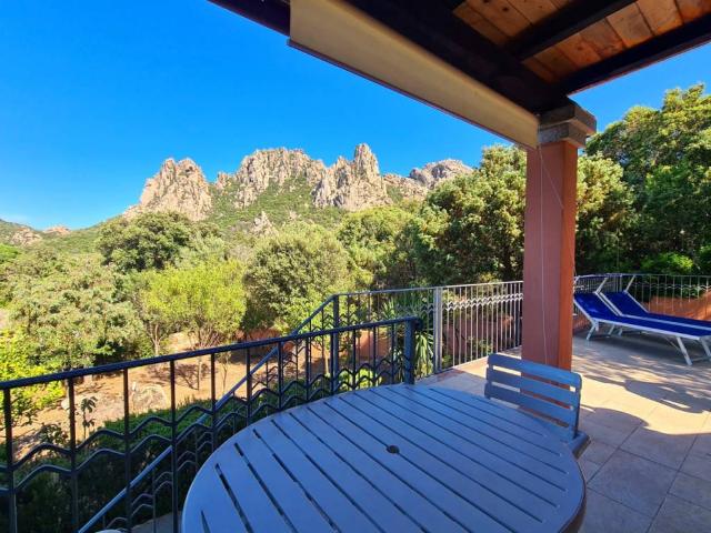 Appartamento in vendita a San Pantaleo, Sassari