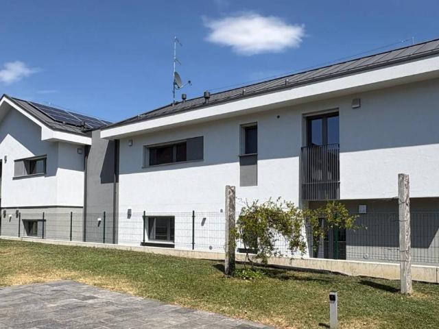 Appartamento in vendita a Cascina del Pè, Faloppio