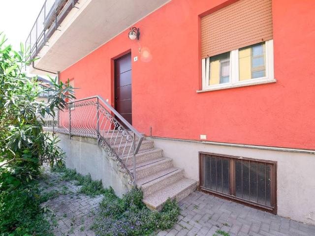 Appartamento in vendita a Cascina del Pè, Faloppio