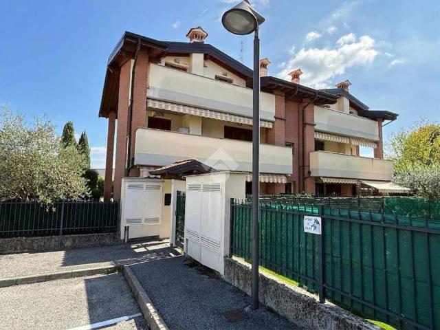Appartamento in vendita a Porchera, Olgiate Molgora