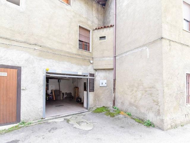 Appartamento in vendita a Porchera, Olgiate Molgora