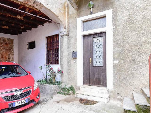 Appartamento in vendita a Porchera, Olgiate Molgora