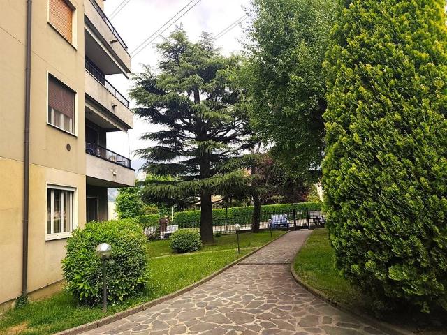Appartamento in vendita a Santa Maria, Olginate