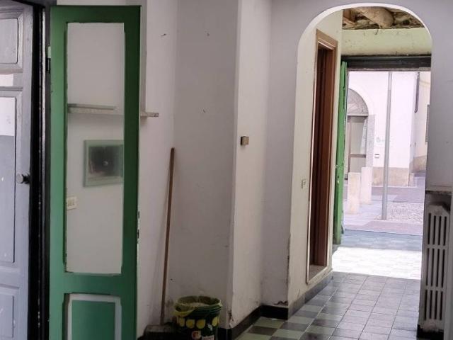 Appartamento in vendita a Olginate, Lombardia