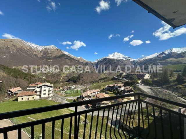 Appartamento in vendita a Comunità Montana della Valle Brembana, Zambla Bassa