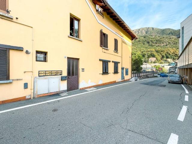 Appartamento in vendita a Omegna, Verbano-Cusio-Ossola