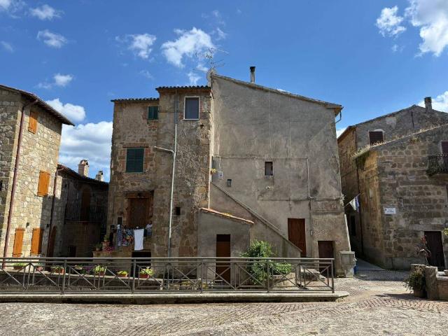 Appartamento in vendita a Onano, Lazio